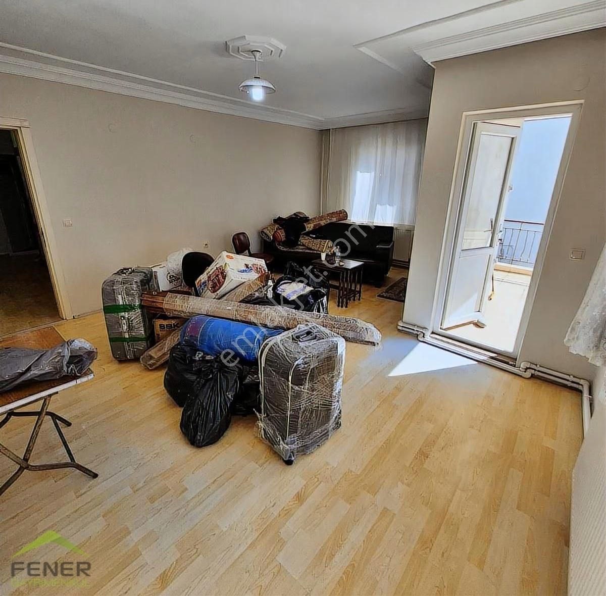 Ulusda Doğalgazlı 1.kat 3+1 - Görsel 13