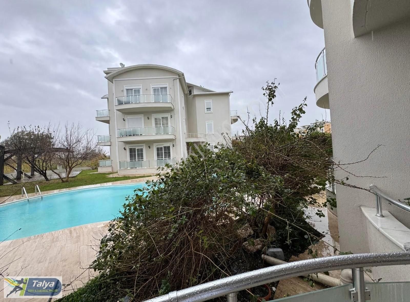 Belek Merkezde Güvenlikli Site İçerisinde Havuzlu 3+1 Geniş Satı - Görsel 19