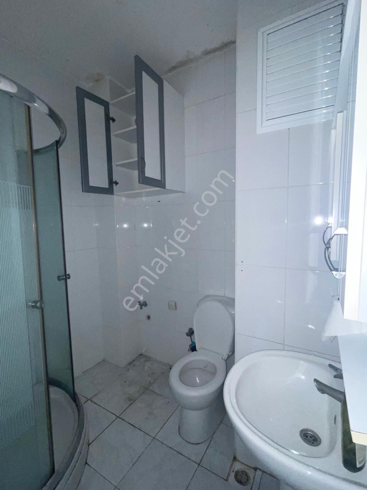 Sahibinden Bakırköy Osmaniye Satılık Geniş-ferah 1+1 Daire - Görsel 10