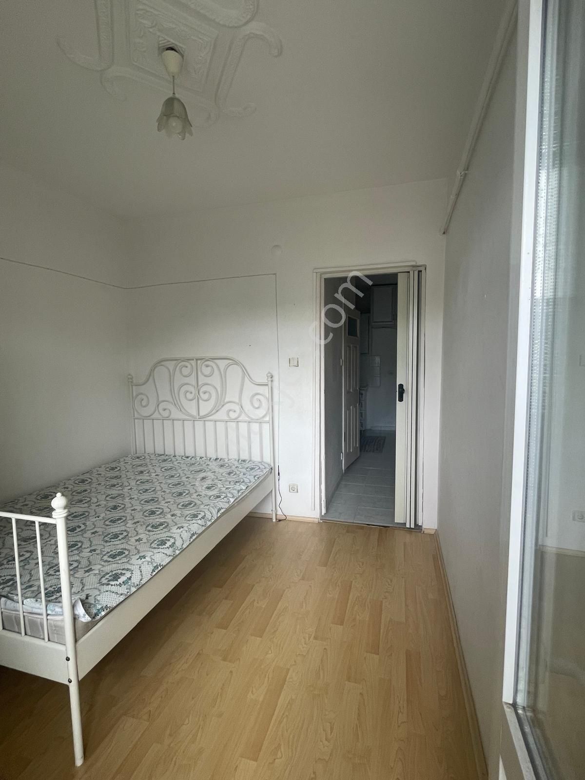 Sahibinden Bakırköy Osmaniye Satılık Geniş-ferah 1+1 Daire - Görsel 18