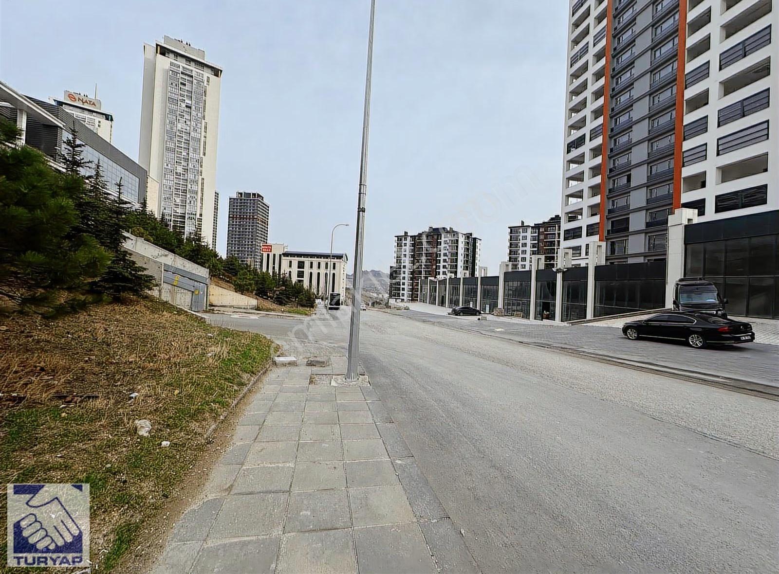 Skyline Tower'da Yüksek Getirili Dükkan (natavega Yanı) - Görsel 6