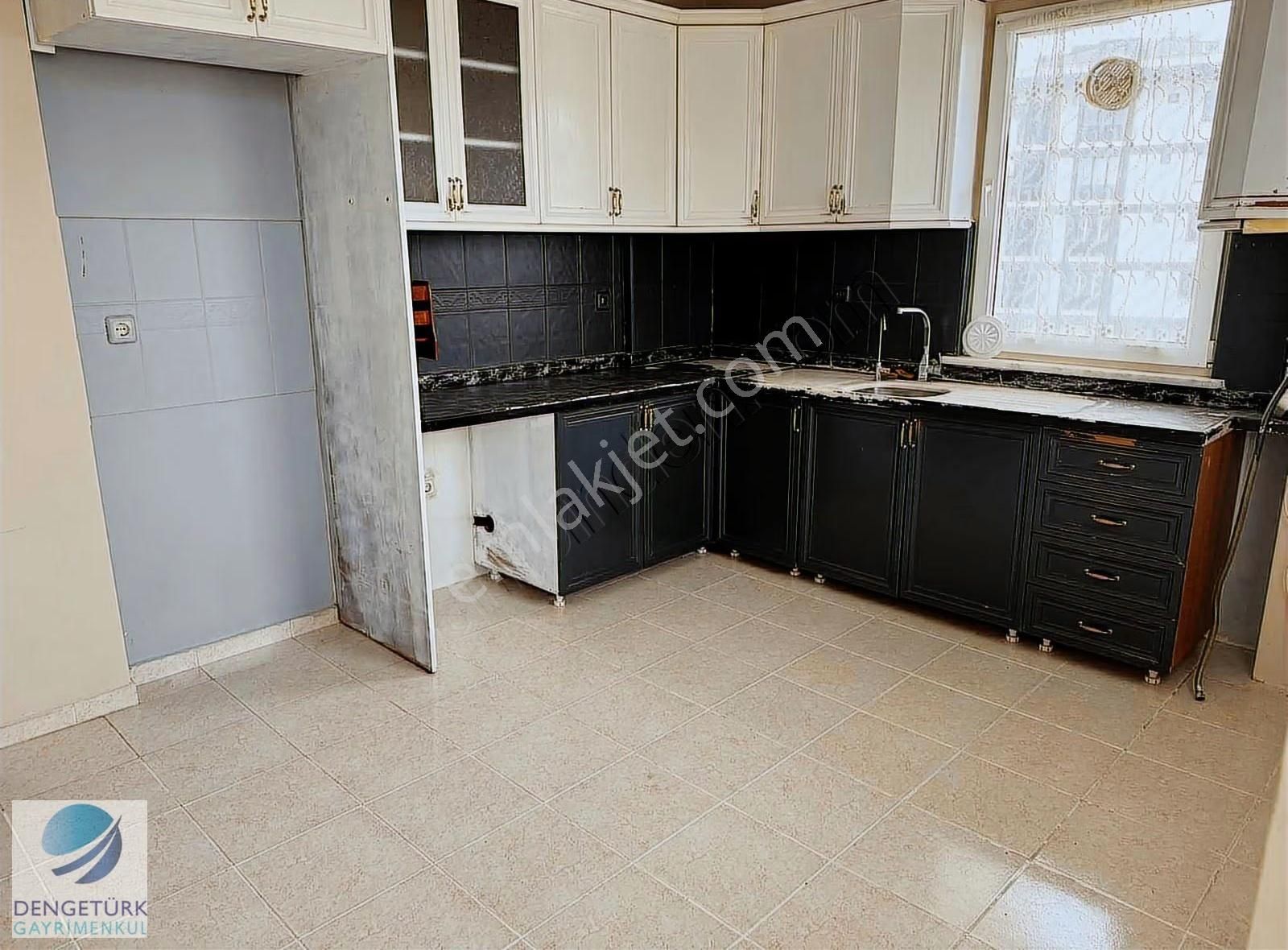 Fırsat Çengelköy Bahçelievler 6+1 300 M2 Dublex Daire - Görsel 29