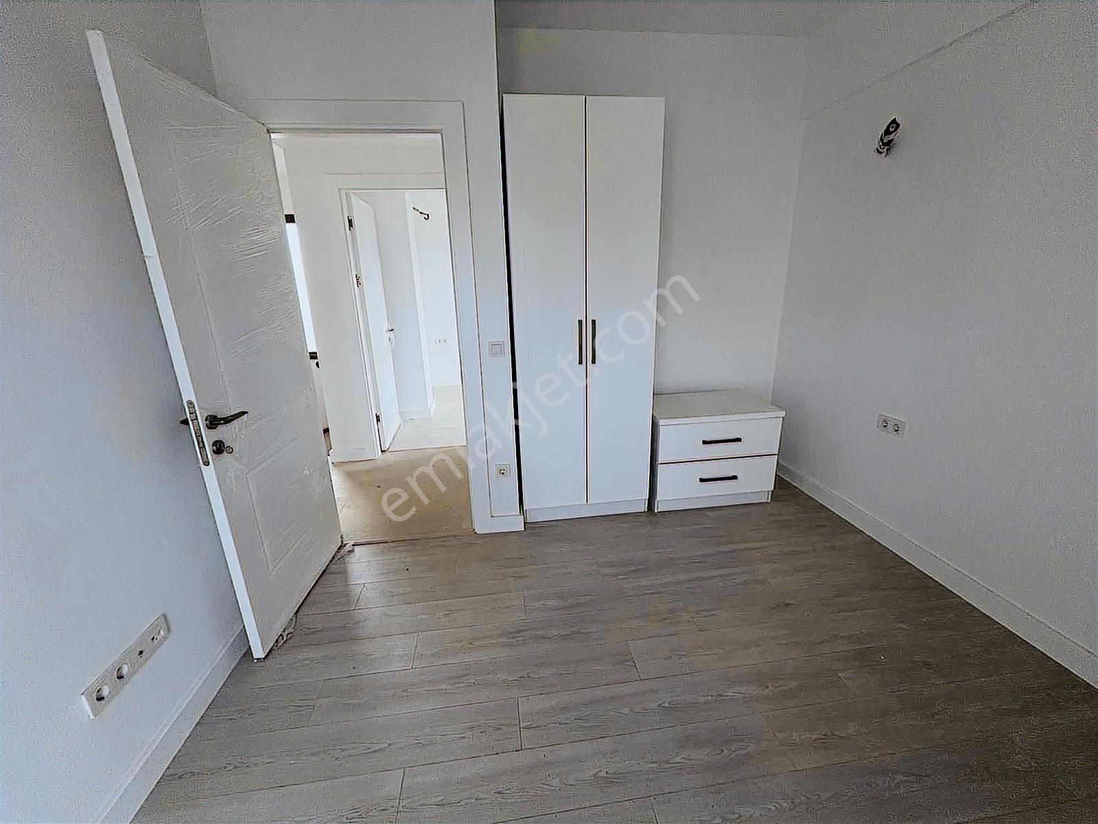 Gümüşlük Merkezde Eşyasız 2+1 Kiralık İkiz Dubleks Villa - Görsel 32