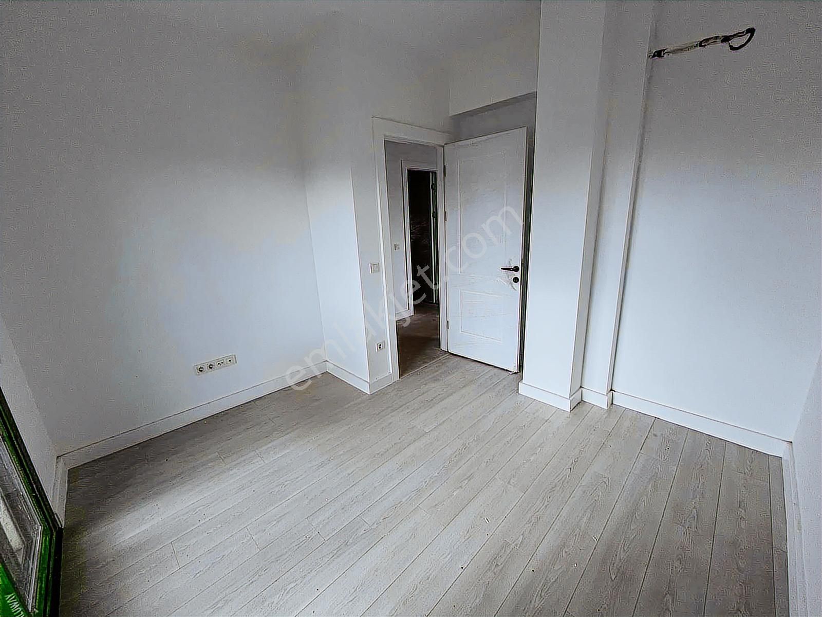 Gümüşlük Merkezde Eşyasız 2+1 Kiralık İkiz Dubleks Villa - Görsel 34