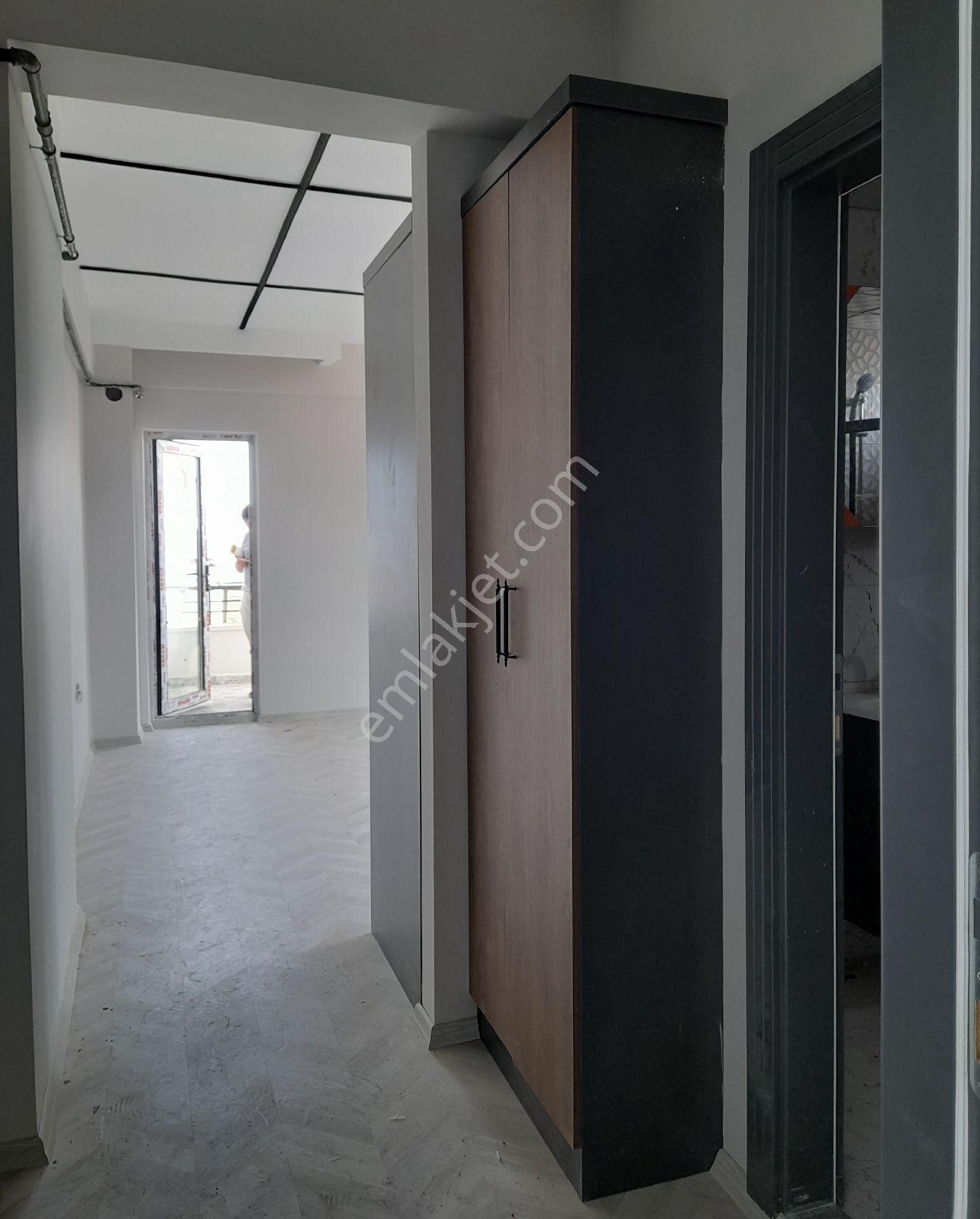 Körfez'de Satılık 1+1 Daire - Görsel 18