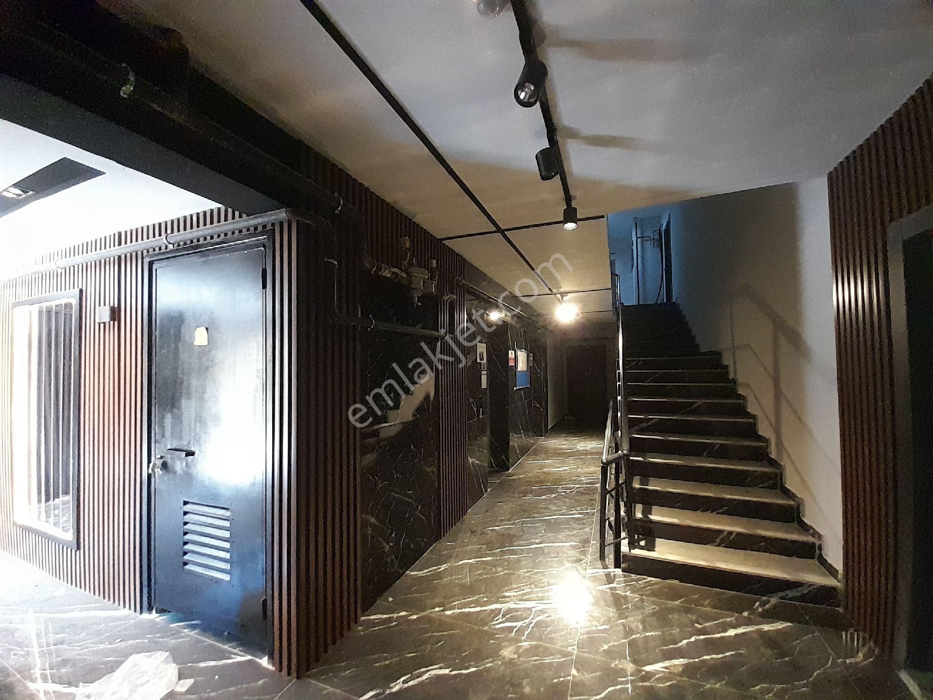 Körfez'de Satılık 1+1 Daire - Görsel 22