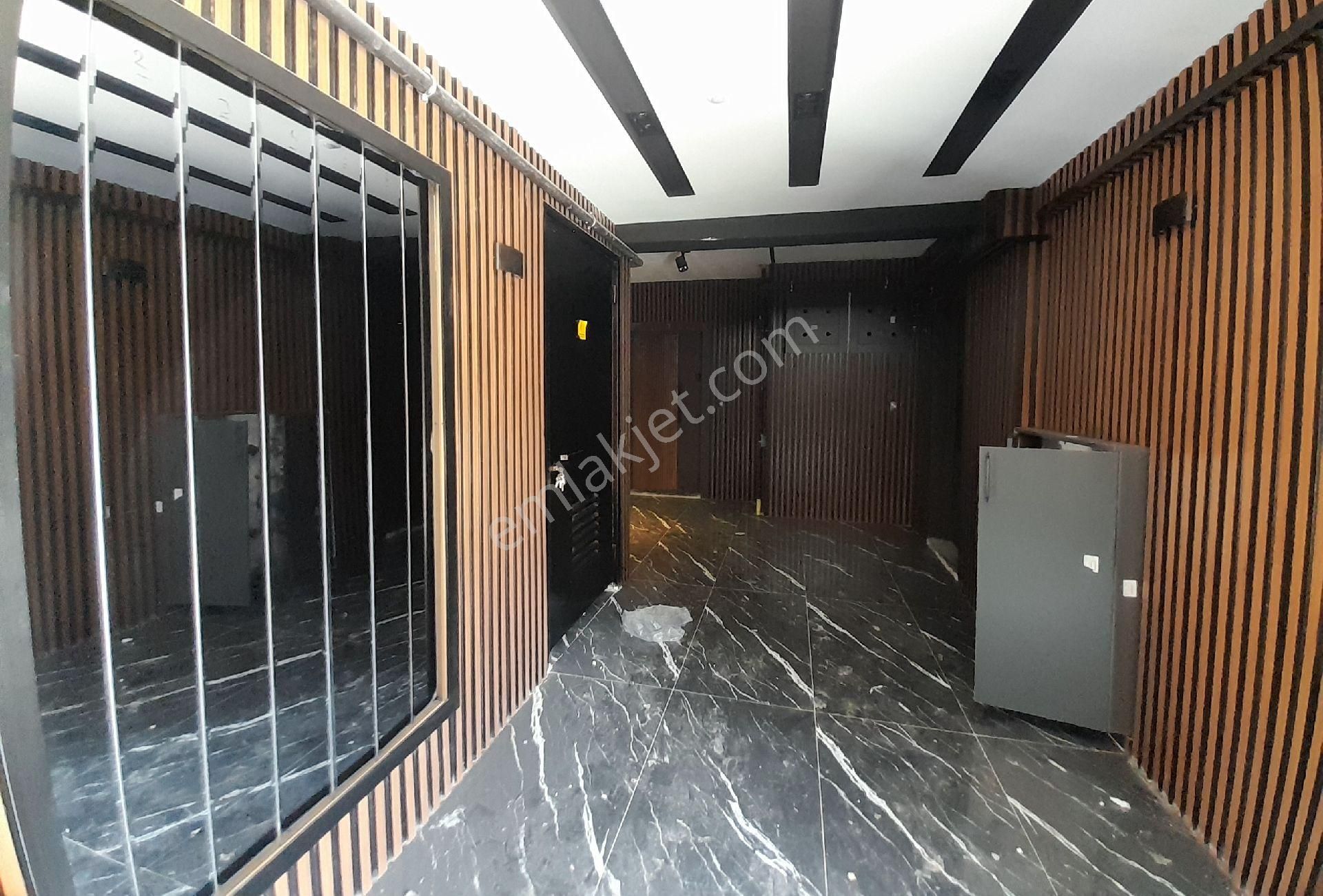 Körfez'de Satılık 1+1 Daire - Görsel 23