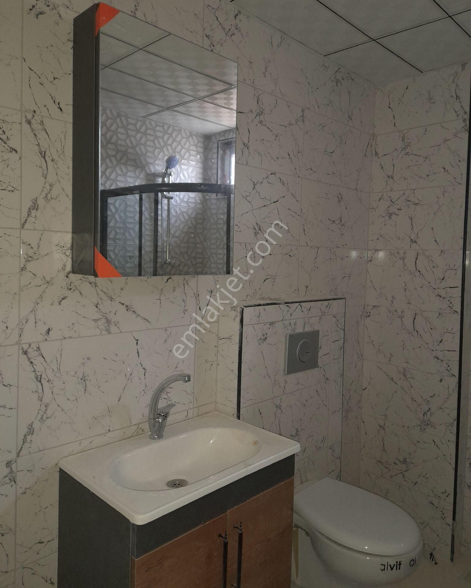 Körfez'de Satılık 1+1 Daire - Görsel 11