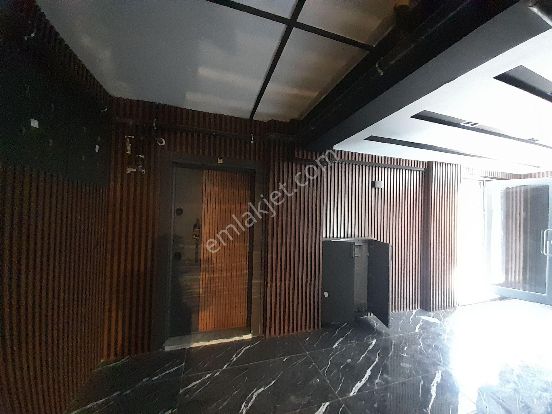 Körfez'de Satılık 1+1 Daire - Görsel 21