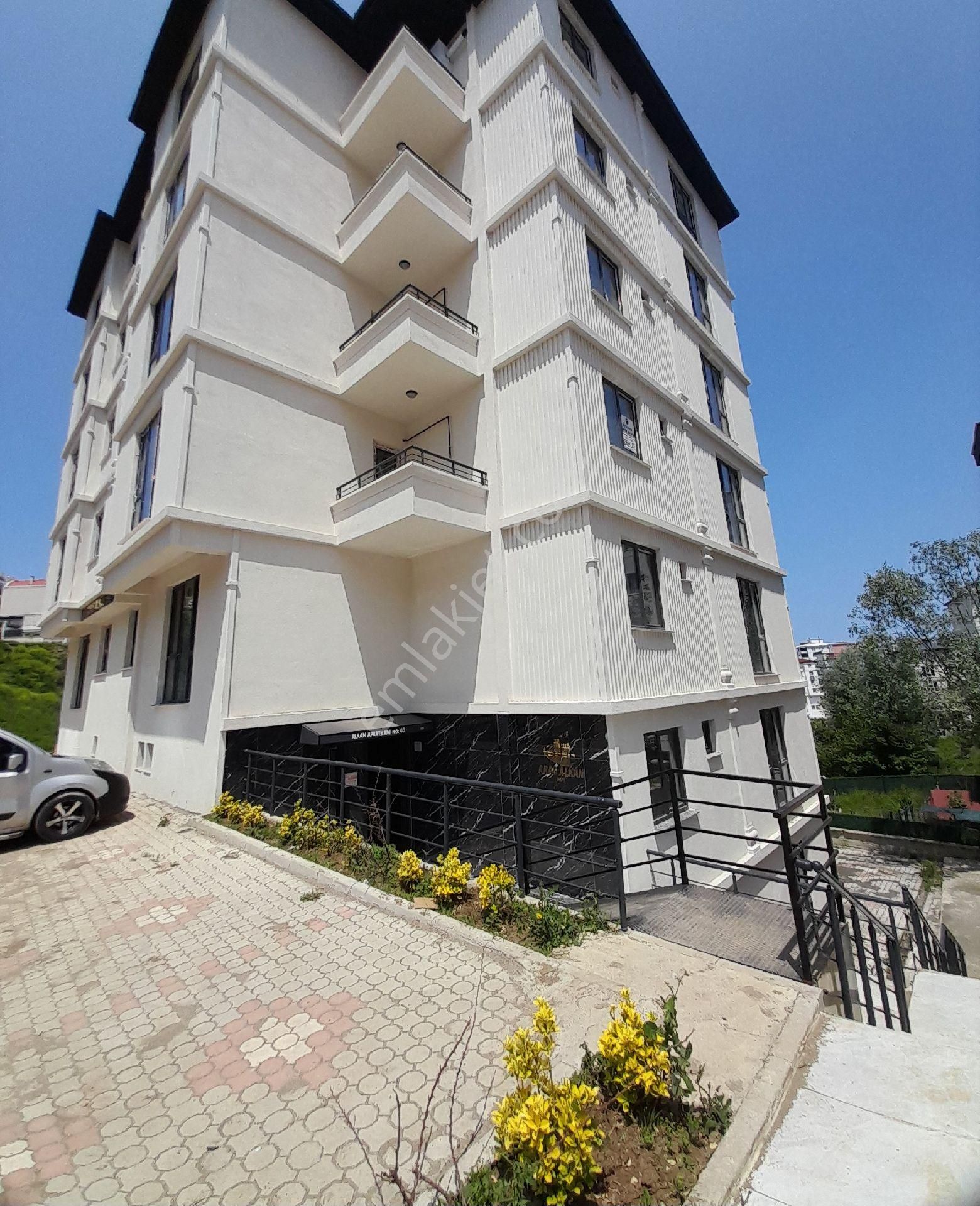 Körfez'de Satılık 1+1 Daire