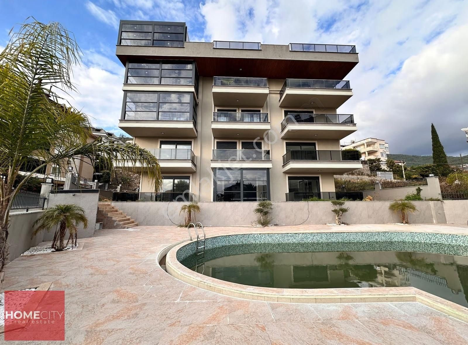 Alanya Hasbahçe 4+1 Bahçe Dubleks 150m2 Havuz Jeneratör Fıırsaat