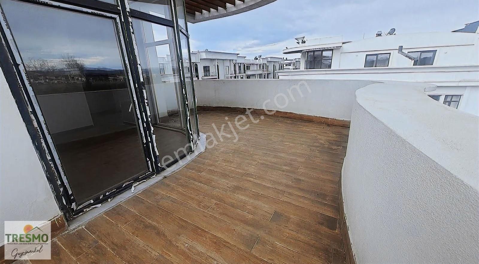 Araç Takaslı Zeray Mahalde Güvenlikli 4+1 227m² Oturuma Hazır - Görsel 16