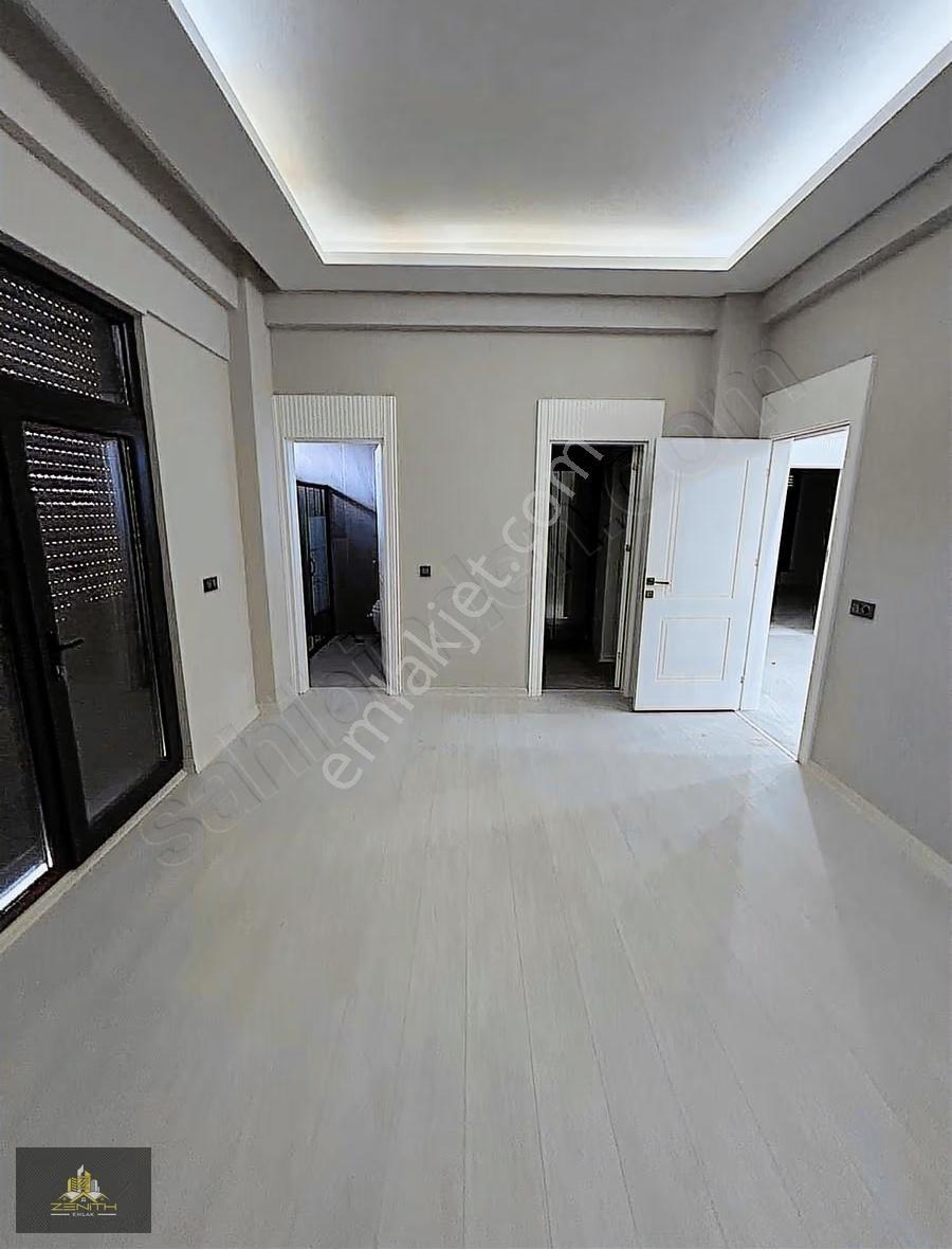 Zenith'den Satılık 4,5+1 Villa - Görsel 3