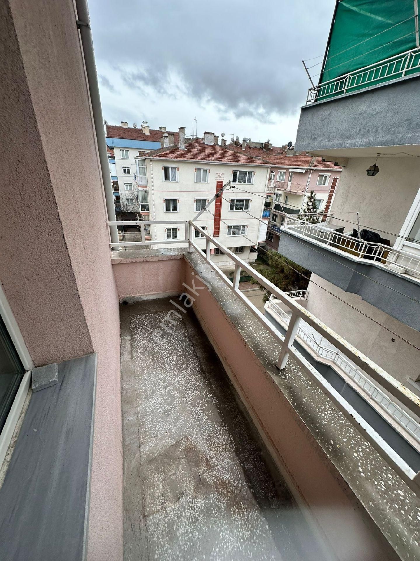 Kiralık 3+1 Yeni Yapılı Daire - Görsel 14