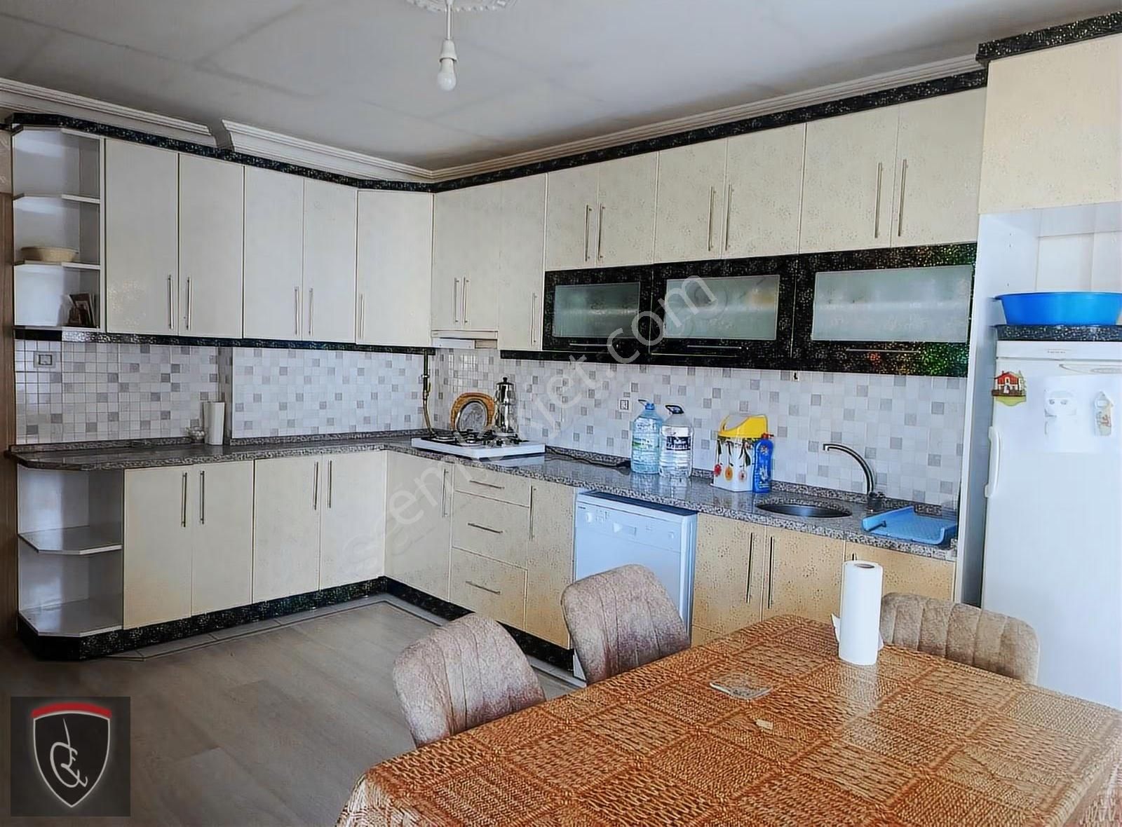 Fatih Mahallesinde Satılık 3+1 Daire - Görsel 11