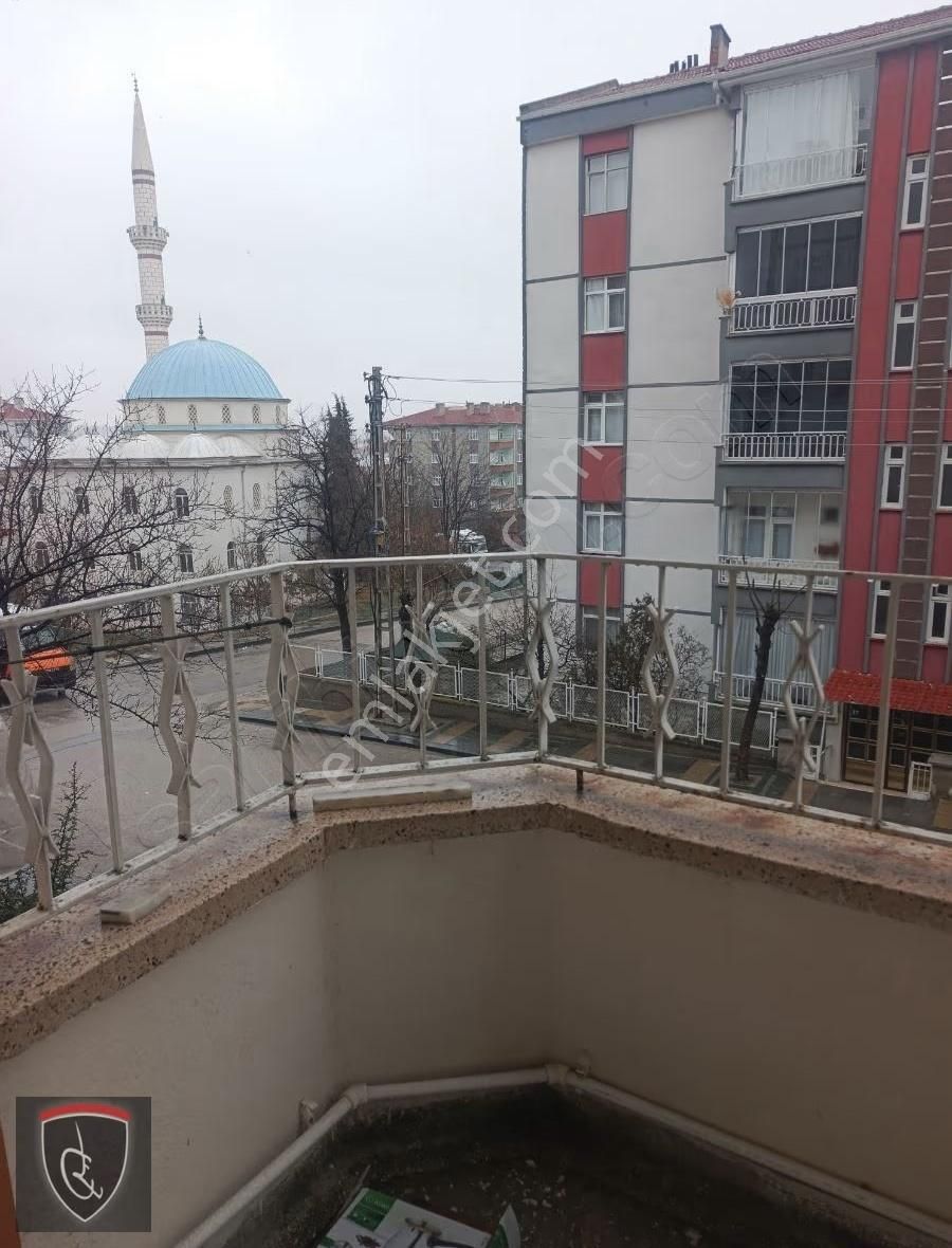 Şentepe Mahallesi Eski Hastane Yakını Satılık 3+1 Arakat Daire - Görsel 2