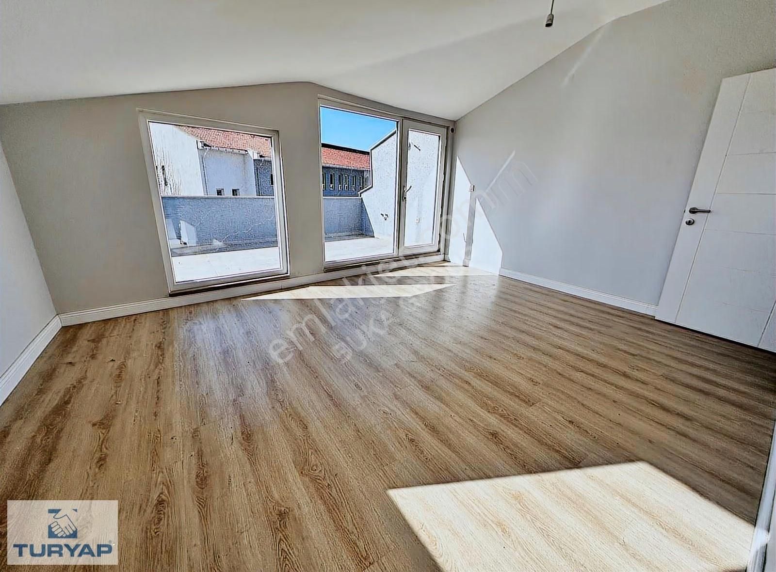 Emsalsiz Tam Donanımlı Sitede Kaçırılmayacak Kiralık 4+1 Dubleks - Görsel 4