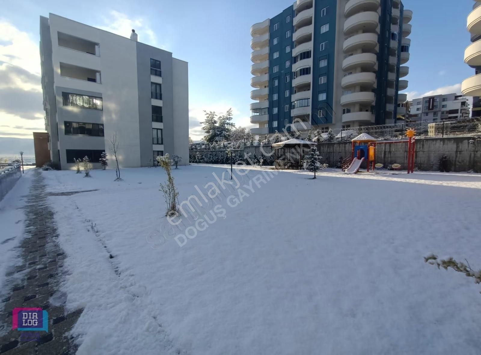 Havuzlu Kapalı Otoparklı Site İçerisinde 3+1 Net 115m2 Daire - Görsel 11