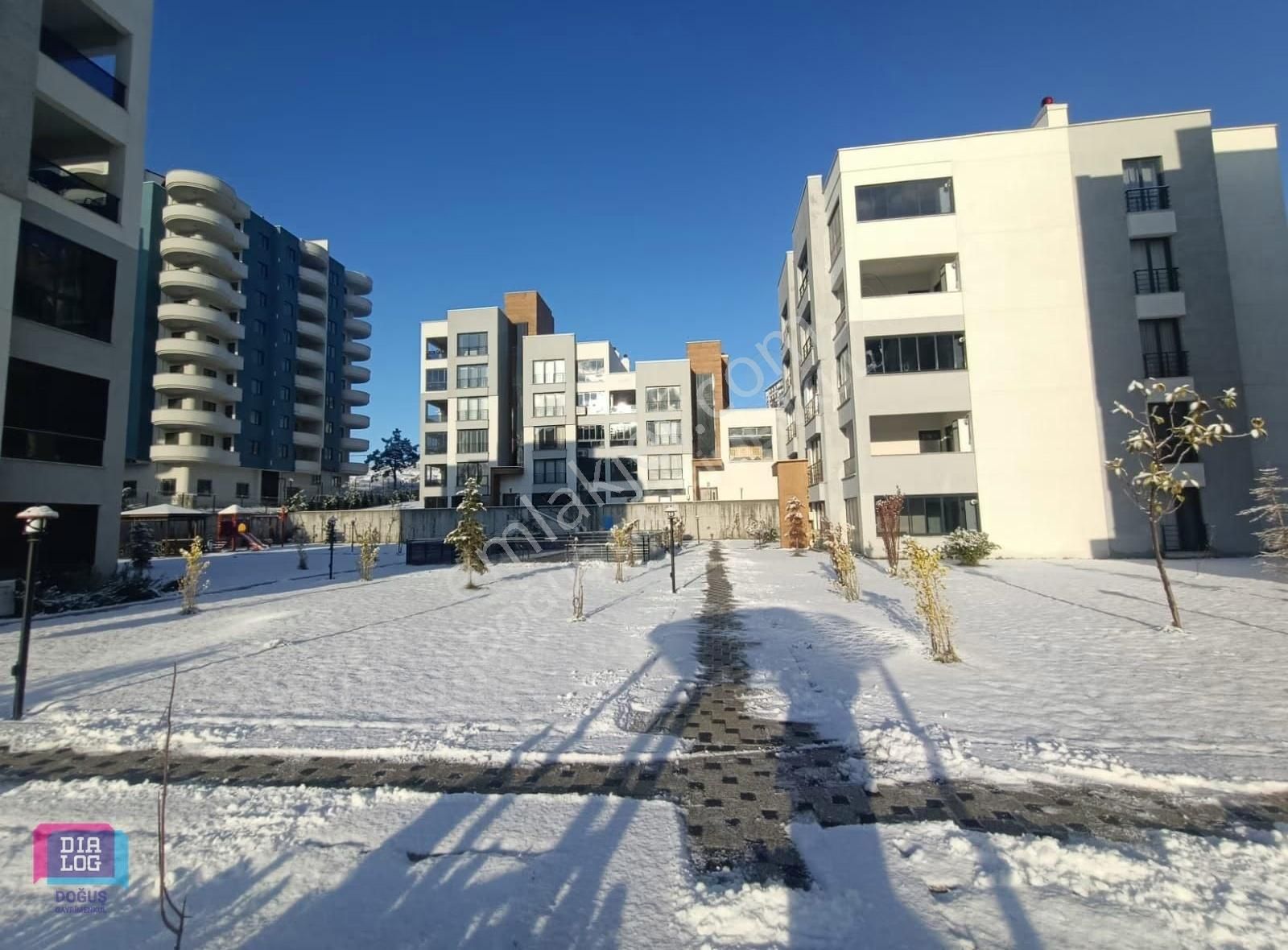 Havuzlu Kapalı Otoparklı Site İçerisinde 3+1 Net 115m2 Daire - Görsel 6