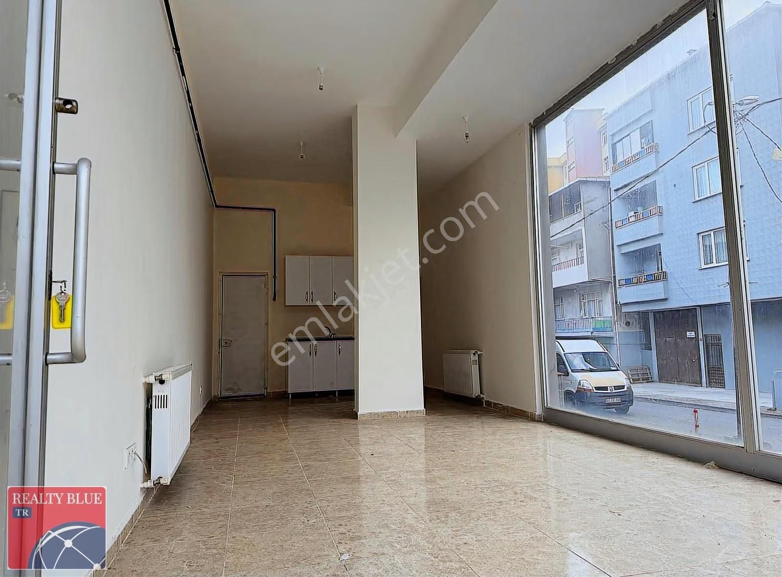 Kartal Topselvi Kiralık İskanlı Köşe Dükkan Depo - Görsel 2