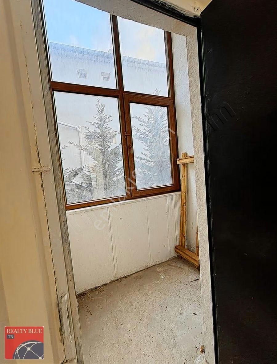 Kartal Topselvi Kiralık İskanlı Köşe Dükkan Depo - Görsel 3