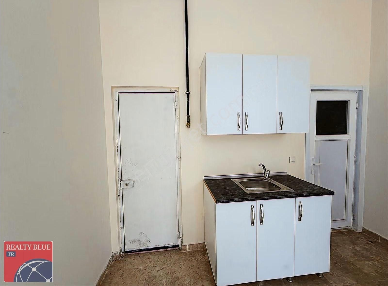 Kartal Topselvi Kiralık İskanlı Köşe Dükkan Depo - Görsel 13