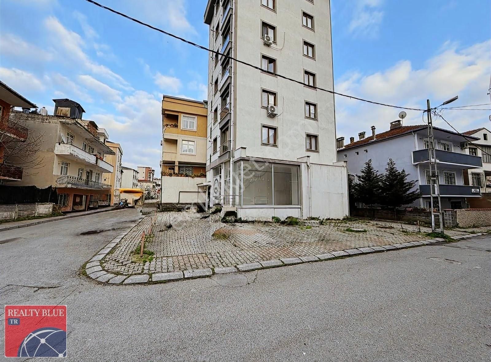 Kartal Topselvi Kiralık İskanlı Köşe Dükkan Depo - Görsel 12