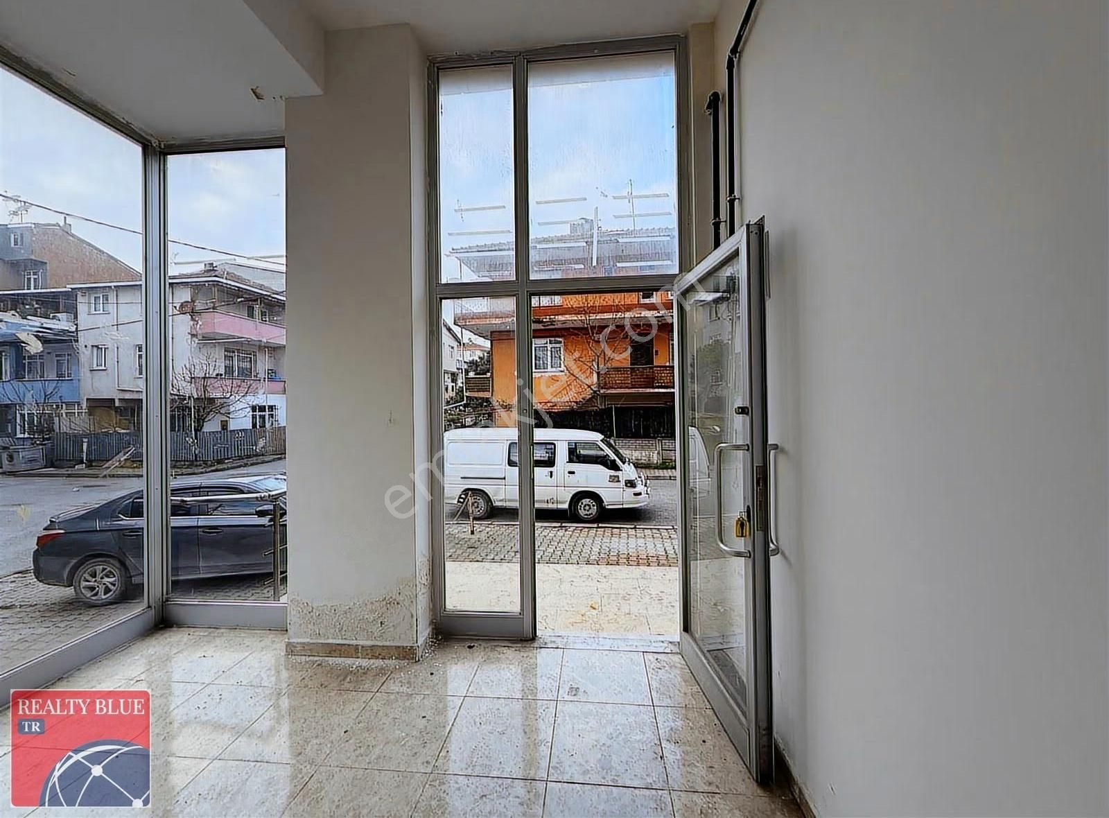 Kartal Topselvi Kiralık İskanlı Köşe Dükkan Depo - Görsel 5