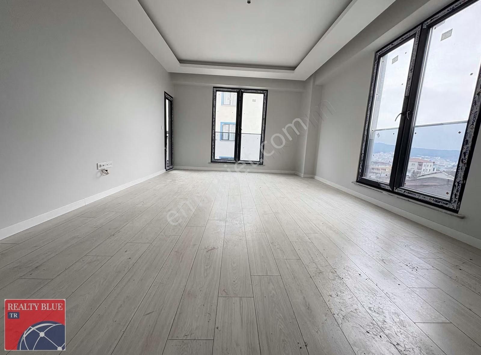 Sultanbeyli Mehmet Akif Mah Satılık Lüx 3+1 Daire