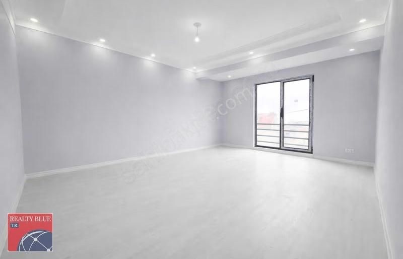 Sultanbeyli Merkeze 5 Dakika Mesafede Satılık 2+1 Fırsat Daire