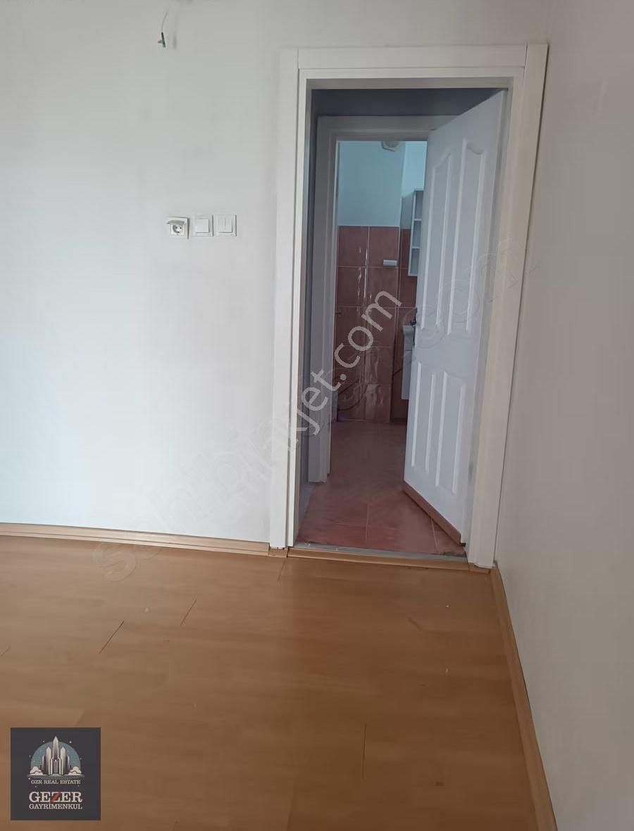 Küçükköyde Kiralık Orta Kat Daire - Görsel 8