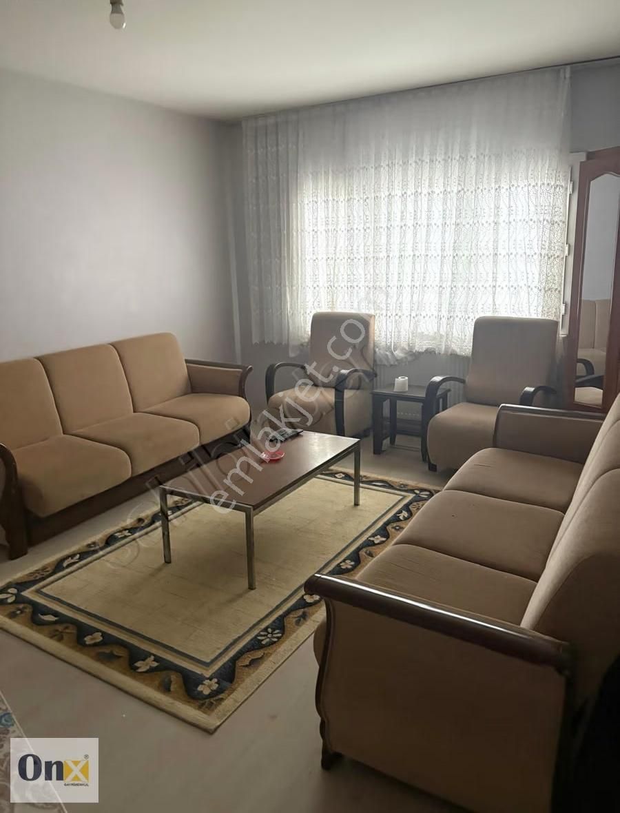 Ferizli Göçmen Konutlarında 5. Kat 2+1 Kiralık Daire - Görsel 7