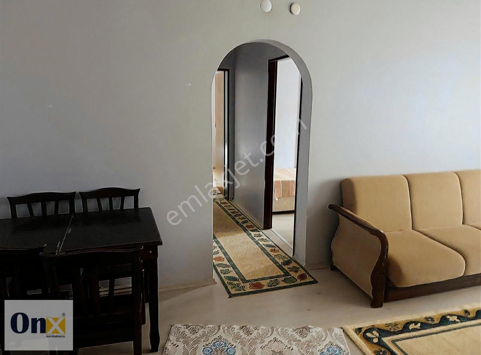 Ferizli Göçmen Konutlarında 5. Kat 2+1 Kiralık Daire - Görsel 14