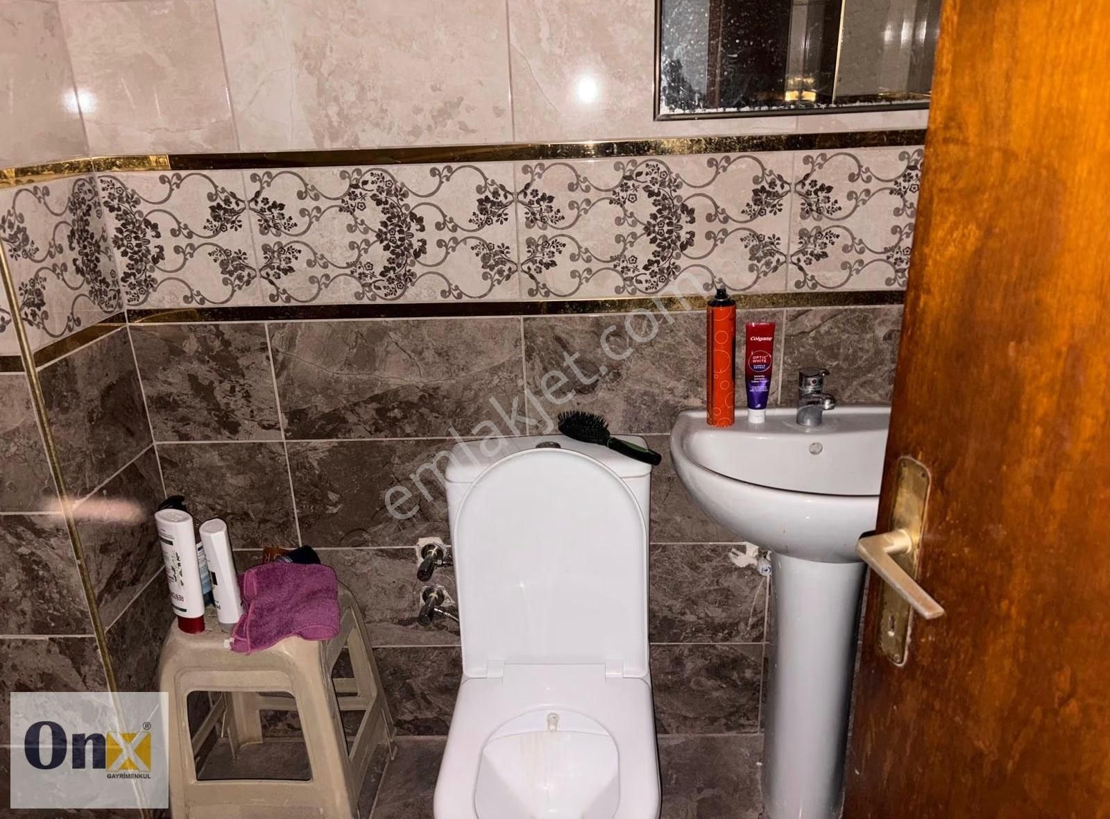 Ferizli Göçmen Konutlarında 5. Kat 2+1 Kiralık Daire - Görsel 6