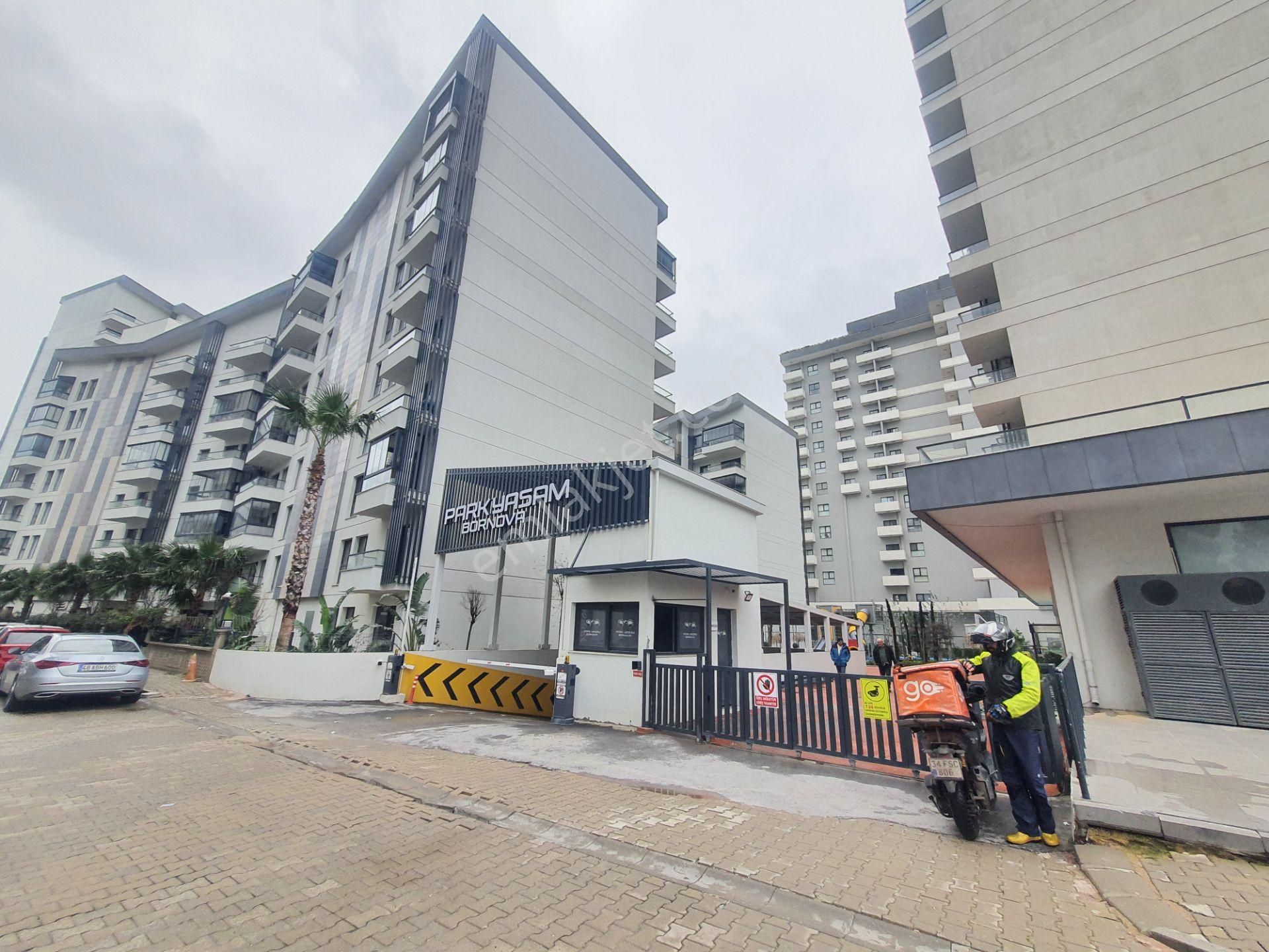 Yaşar Ünv. Yanı Park Yaşam Bornova Sitesinde 1+1 Kiralık Daire - Görsel 2