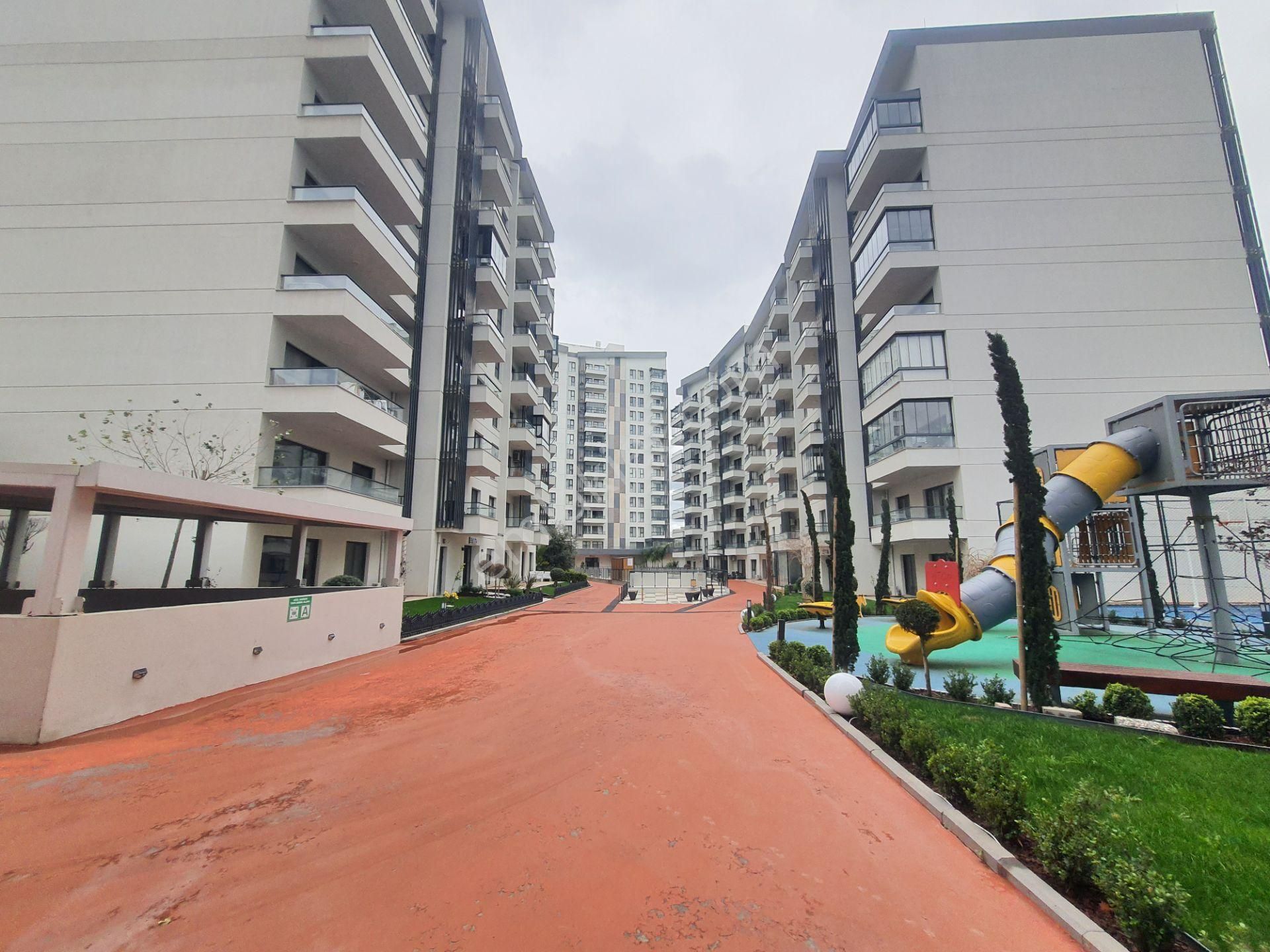 Yaşar Ünv. Yanı Park Yaşam Bornova Sitesinde 1+1 Kiralık Daire - Görsel 21