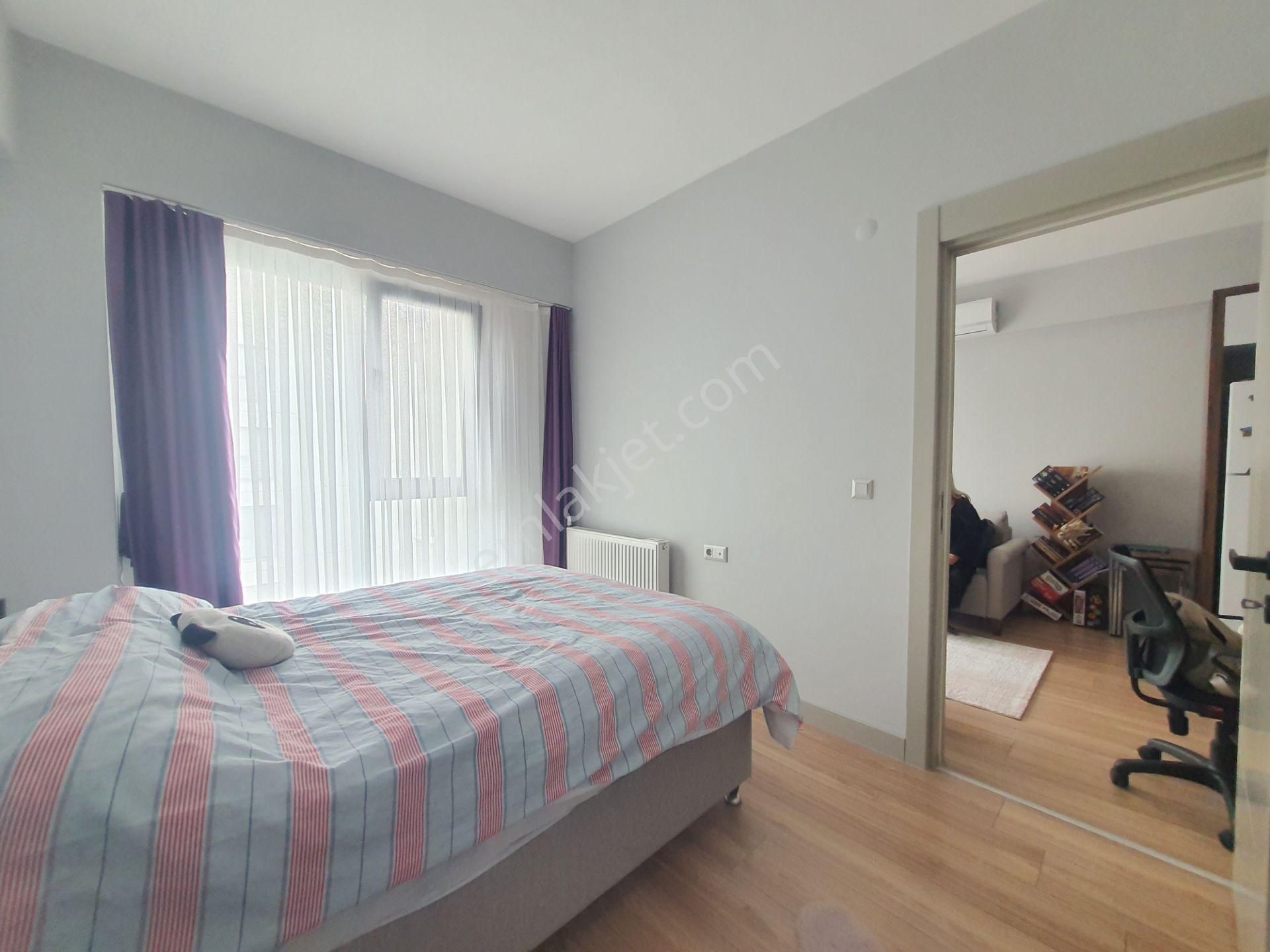 Yaşar Ünv. Yanı Park Yaşam Bornova Sitesinde 1+1 Kiralık Daire - Görsel 13