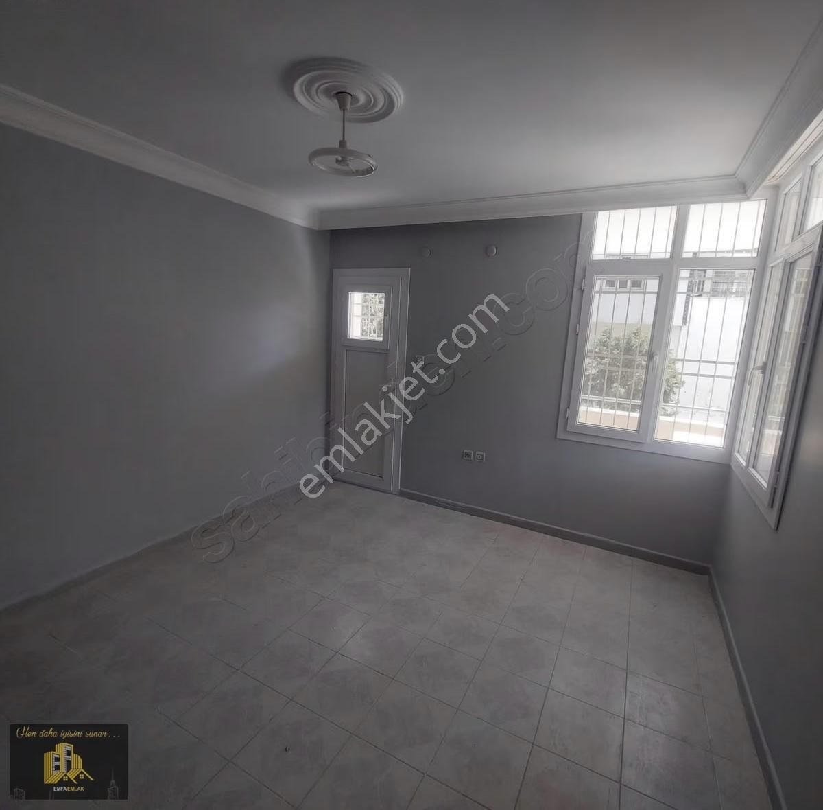 Fatih Polis Karkolu Civarı 3+1 Kapalı Mutfak - Görsel 6