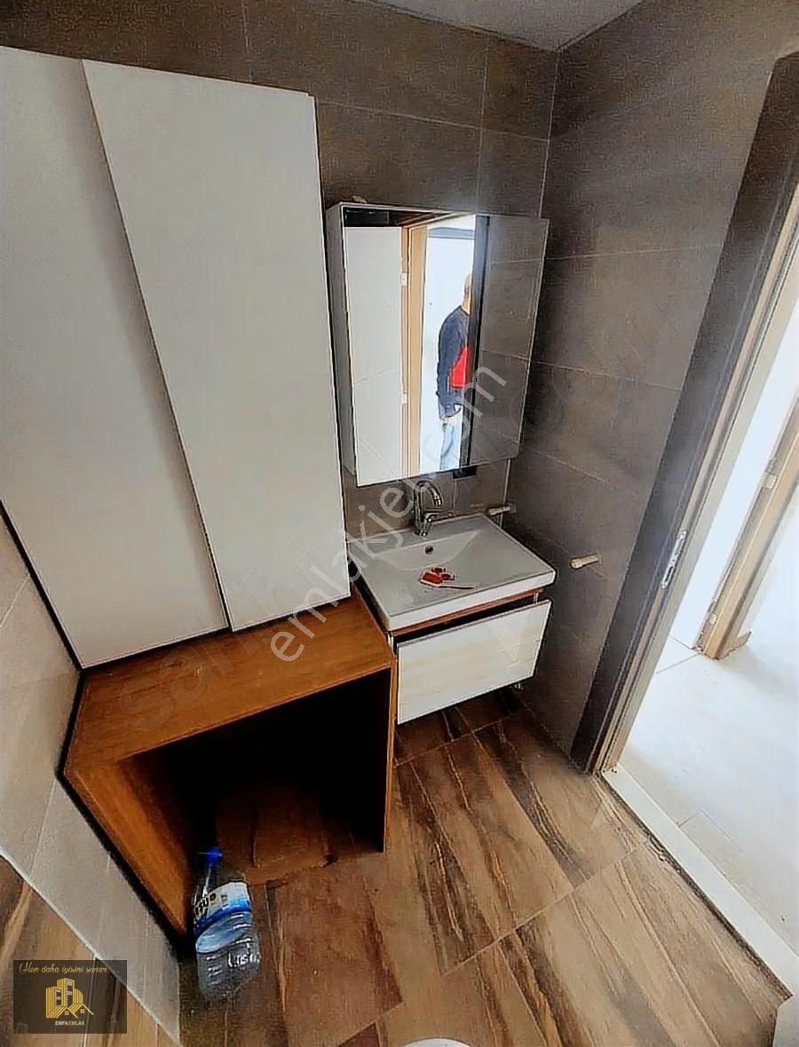 Gültepe Migros Yanı Balkonlu 1+1 Yeni Bına Iskanlı - Görsel 2