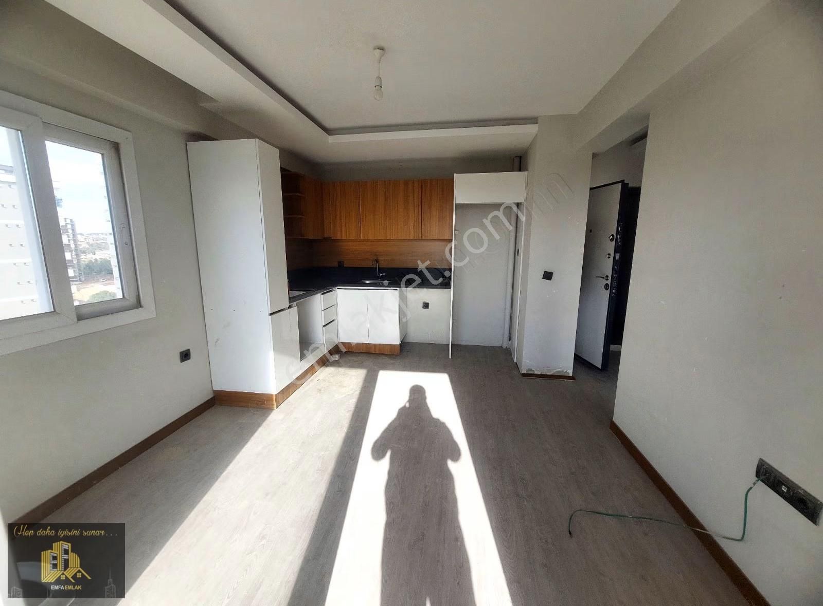 Gültepe Migros Yanı Balkonlu 1+1 Yeni Bına Iskanlı - Görsel 16