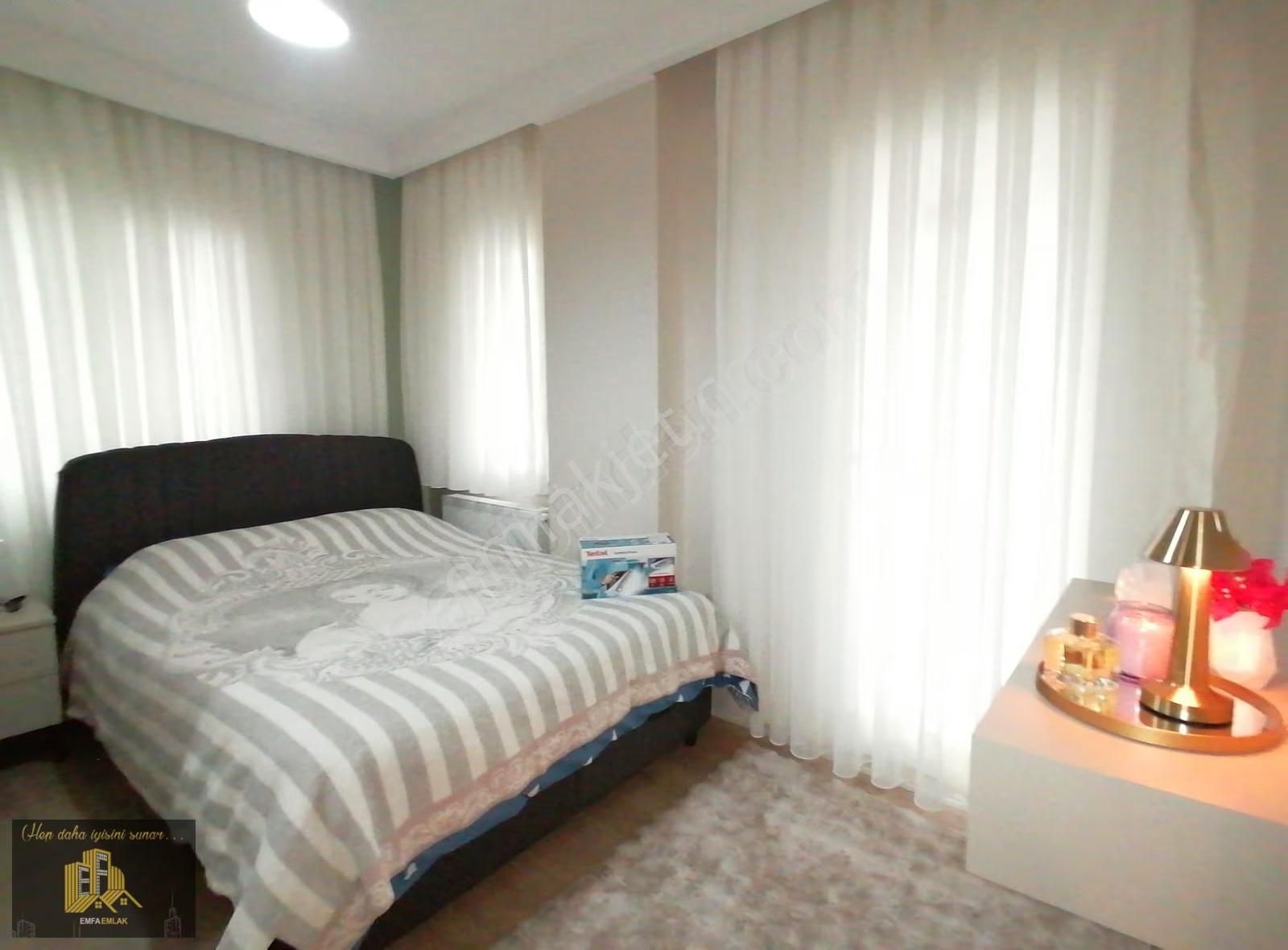 Emfadan Baraj Yolunda D.gazlı Sıfır Ultra Lüks Eşyalı 1+1 Daire - Görsel 3