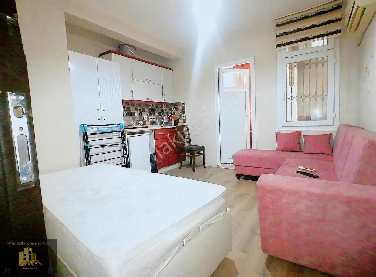 Emfadan B.evlerde Merkezi Konum Full Eşyalı 1+0 Zemin Kat Daire