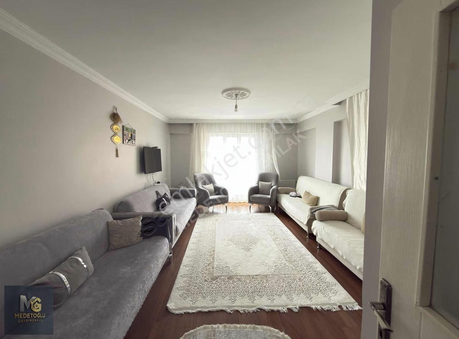 Kızılpınar Mahallesinde Satılık 4+1 Dublex İsknalı Merkezi Yerde