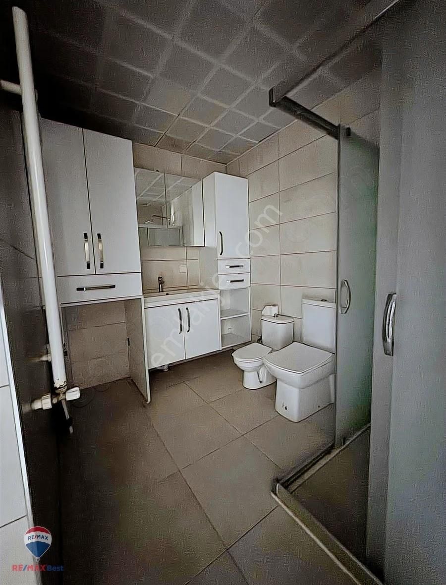 Hakan Büyük"ten Çiğli Evka 2 Teras Evlerde Kiralık 3+1 Daire - Görsel 3