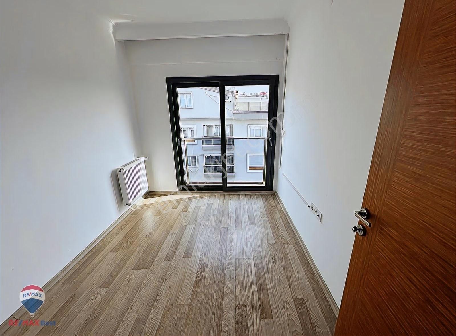 21 Karşıyaka İmbatlıda Satılık 3+1 Daire - Görsel 8