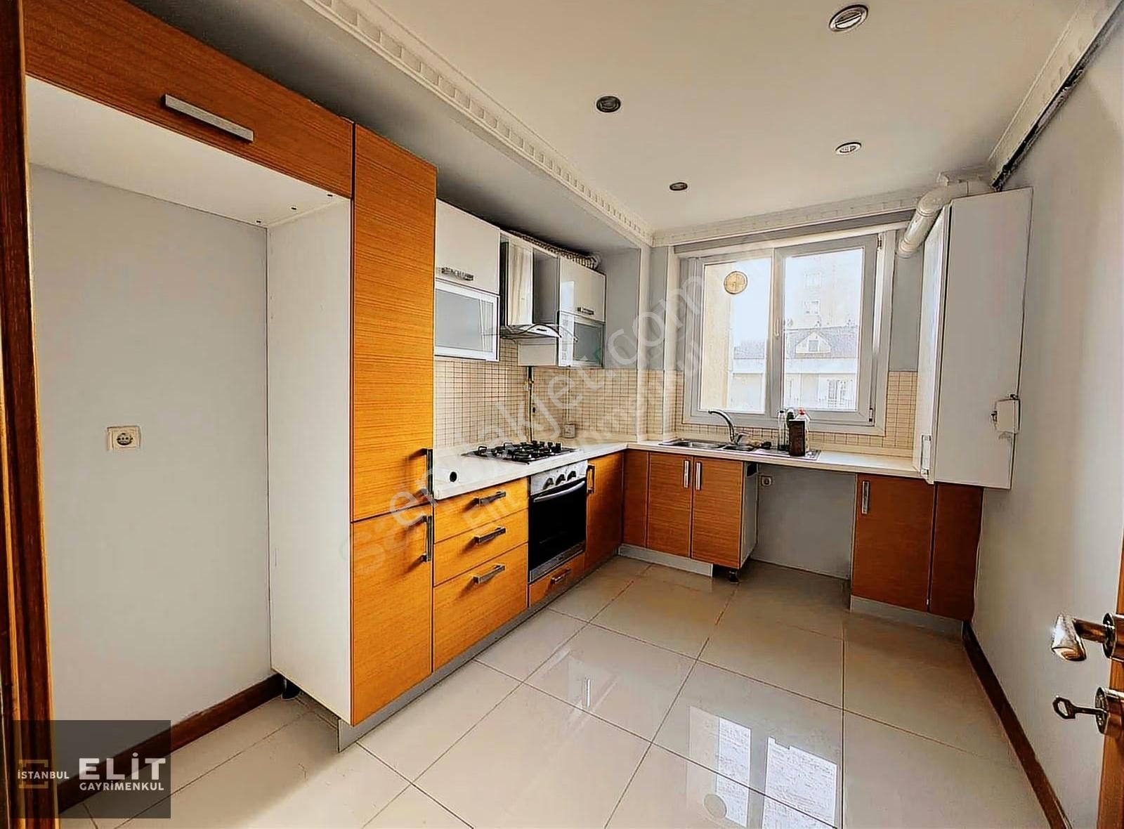 Şerifali Elalmış Cad. Lavella 12 - Kiralık 3+1 Daire - Görsel 25