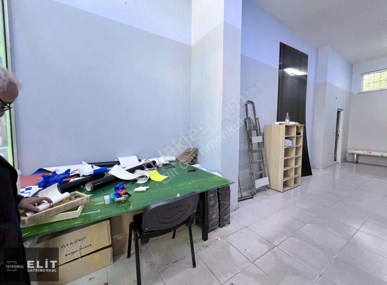 Kayışdağında Ana Caddede 40 M² Kiralık Dükkan - Görsel 6