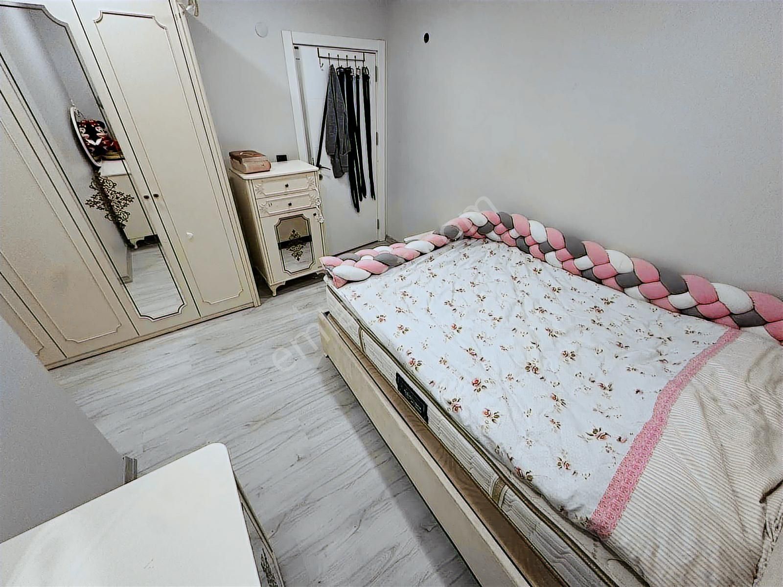 Kiralık 3+1 110 M2 Ara Kat Çatalmeşe Mahallesi - Görsel 2