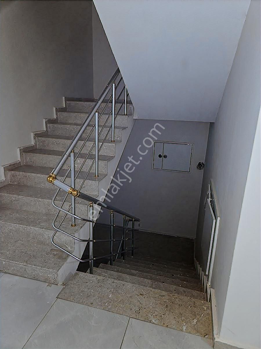 Stadyum Sağlık Ocağına Yakın,doğalgazlı Site 2+1 Açık Mtfk - Görsel 19