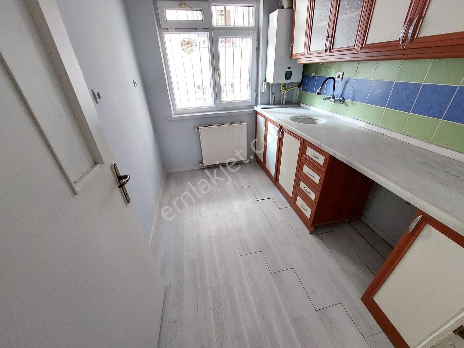 Kazım Karabekir Mah Satılık_2+1 İskanli_caddeye Yakın_boş Daire - Görsel 13